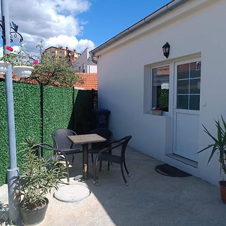Apartament Adamovic Pirot Zewnętrze zdjęcie